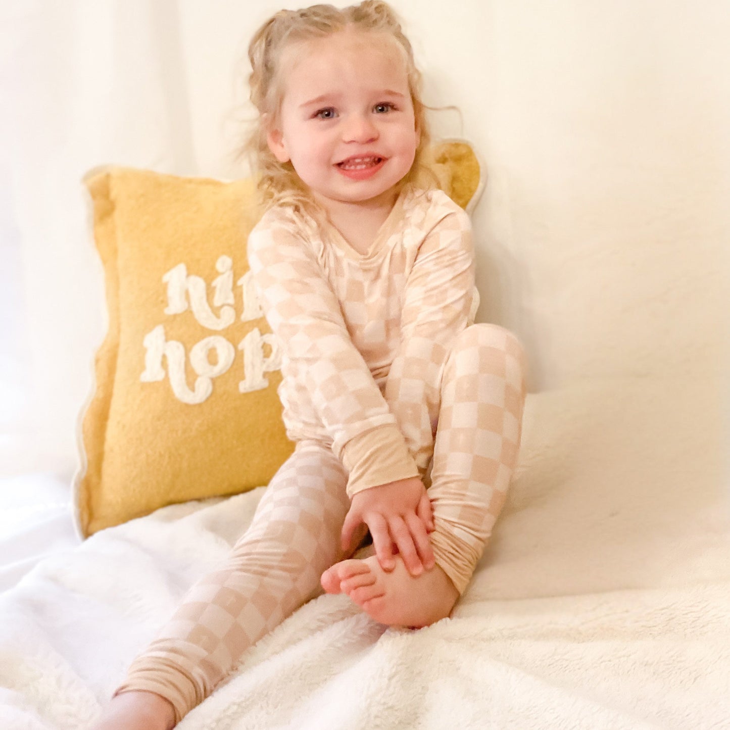 CHECKERED CROSSES BAMBOO PAJAMA SET