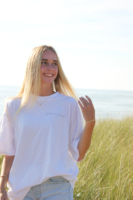 GROW IN GRACE ADULT UNISEX TEE